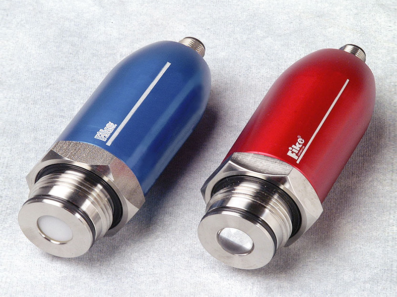 圧力ディテクター（左）、赤外線ディテクター（右）